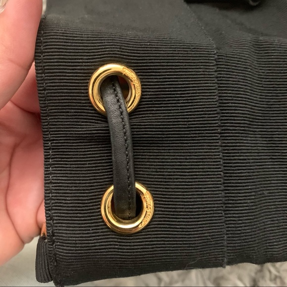 Salvatore Ferragamo drawstring bucket bag - Picture 9 of 15